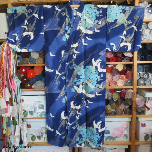 Moderner Japan Kimono Yukata mit Kranichen - Morgenmantel mit Gürtel