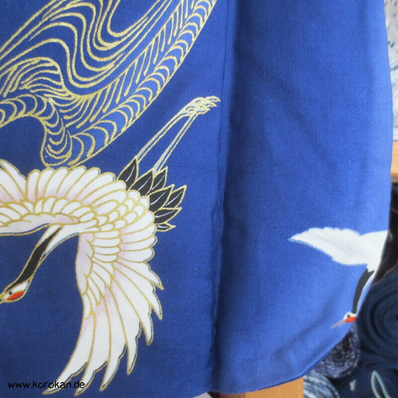Moderner Japan Kimono Yukata mit Kranichen - Morgenmantel mit Gürtel