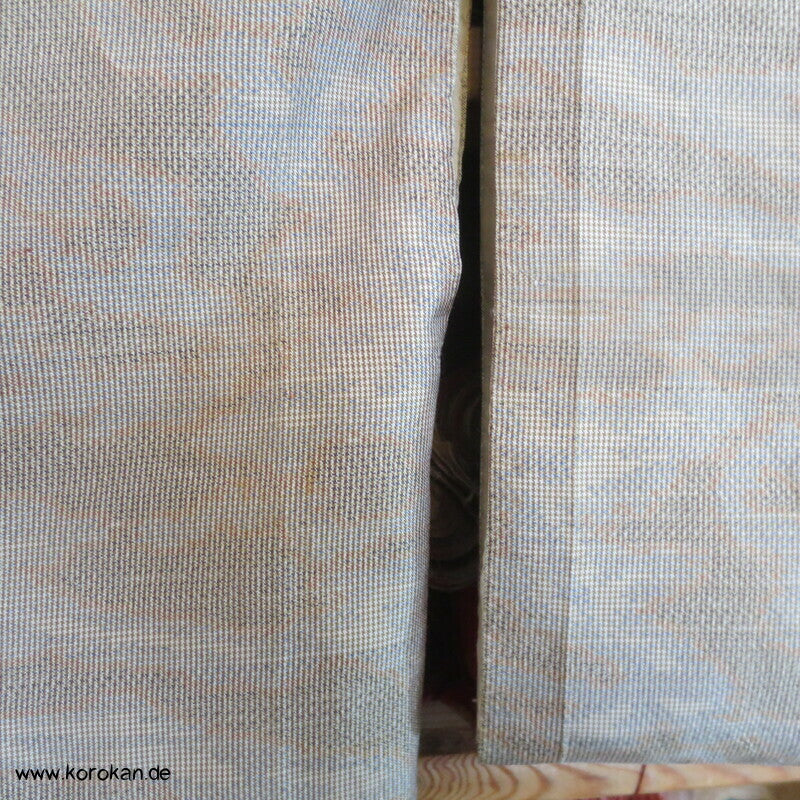XXL Tsumugi Kasuri japanischer Seiden Kimono, annual growth Muster