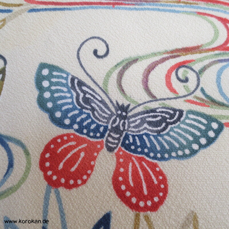 Bingata Druck Wellen, Iris, Blüten, Schmetterlinge Seidencrepe Komon Kimono
