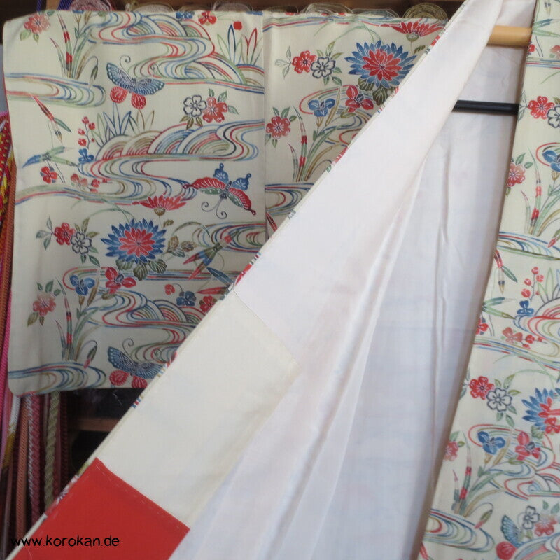Bingata Druck Wellen, Iris, Blüten, Schmetterlinge Seidencrepe Komon Kimono
