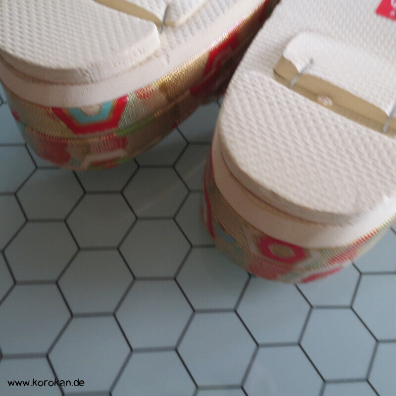 japanische Zori Zehensteg Sandalen Kikko Seidenbrokat, Gr. 37/38
