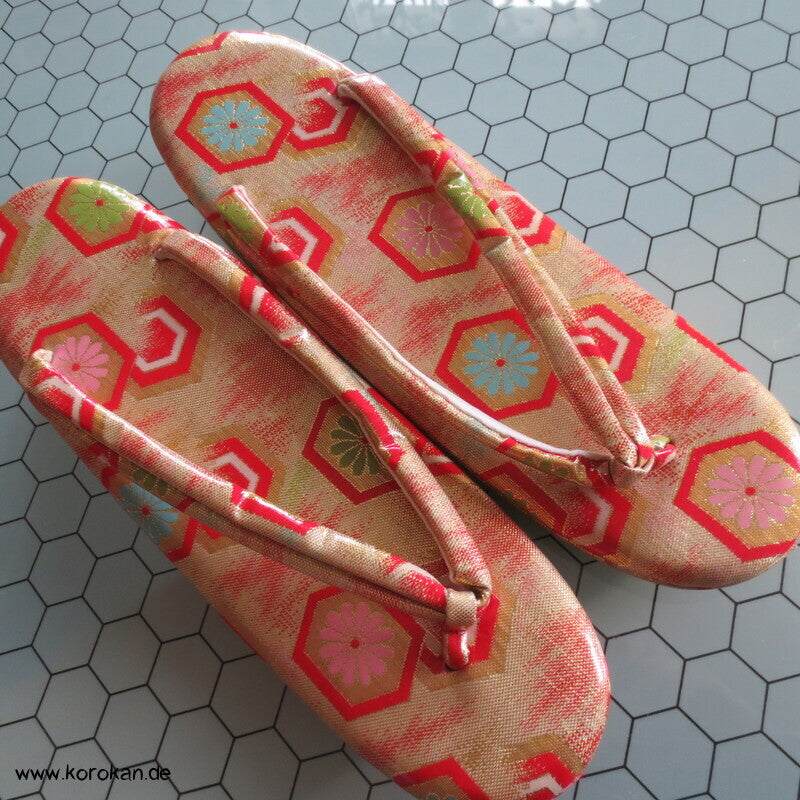 japanische Zori Zehensteg Sandalen Kikko Seidenbrokat, Gr. 40 / 42