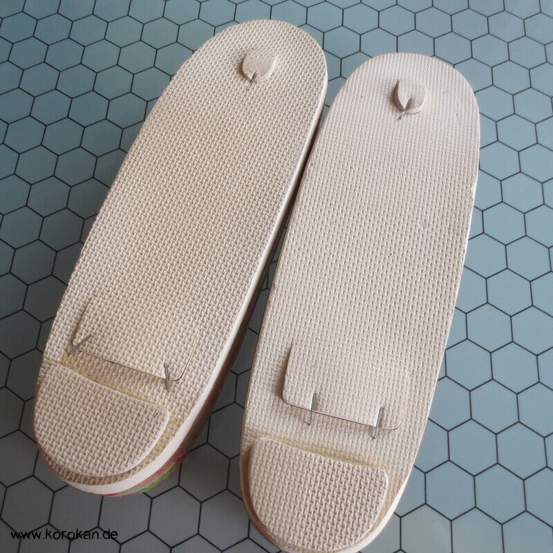 japanische Zori Zehensteg Sandalen Kikko Seidenbrokat, Gr. 40 / 42