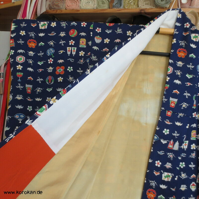 Schätze / Symbole auf blau Komon Kimono Seidencrepe