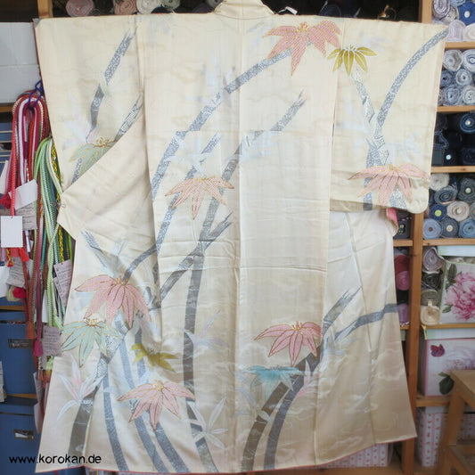 Bambus, Shibori Applikationen, goldbestickt Chu Furisode