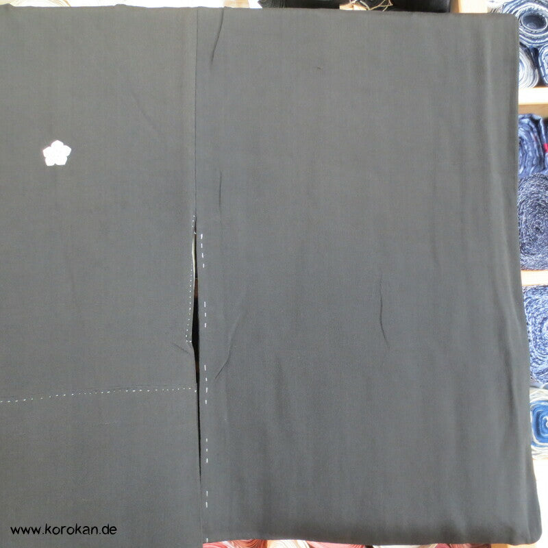 symmetrisches Bambusmuster antiker Seidencrepe Tomesode Kimono