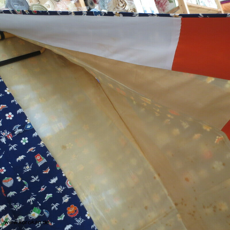 Schätze / Symbole auf blau Komon Kimono Seidencrepe