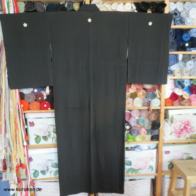 symmetrisches Bambusmuster antiker Seidencrepe Tomesode Kimono