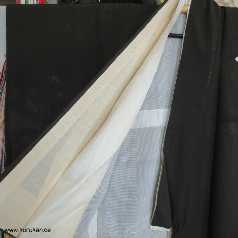 Nadeshiko und Fluß antiker Tomesode Kimono aus Rho Seide gefüttert