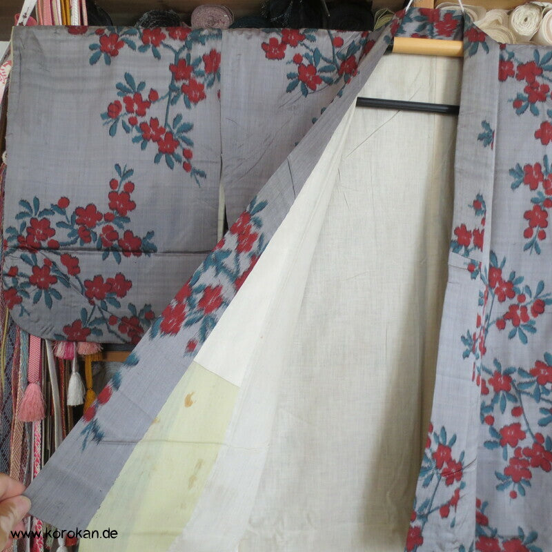 Japan Art Deco Ume Zweige auf blaugrau Meisen Seiden Kimono, nur Material
