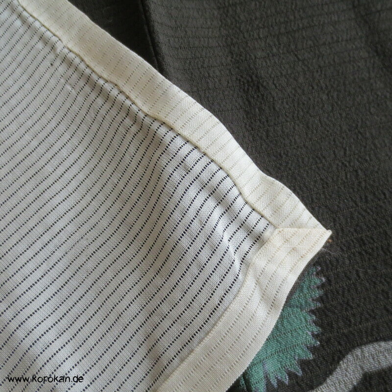 Nadeshiko und Fluß antiker Tomesode Kimono aus Rho Seide gefüttert