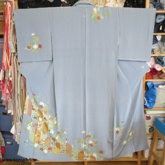 Kicho Vorhangwand Homongi Seidencrepe Kimono, teilbestickt
