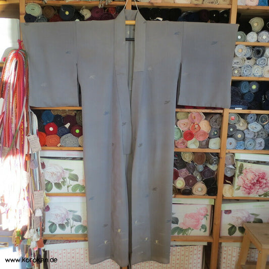 feine Wellen in grau Hitoe Kimono Seidenjacquard