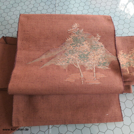 Nagoya Obi Seide, Tsumugi, Baum