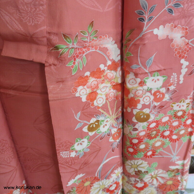 antiker Seidendamast Homongi Kimono mit klassischen Blumen Motiven