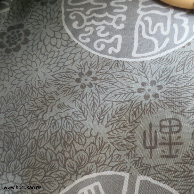 Shishilöwenfutter Tsumugi Seiden Haori