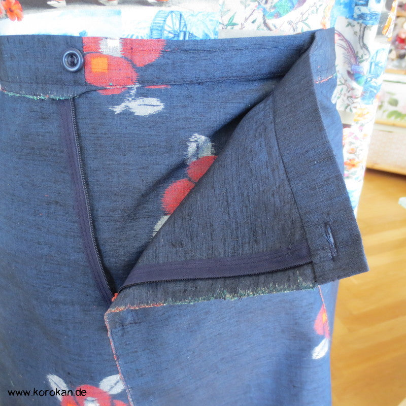 Kimono Tsumugi Seiden Kasuri Blüten 6 Bahnen Rock
