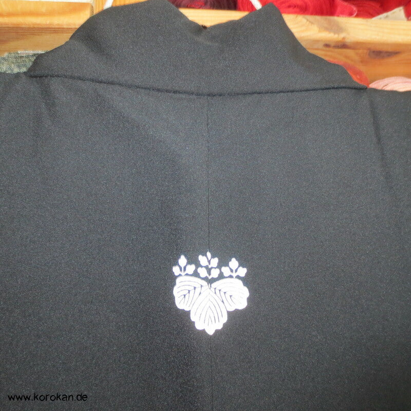Paulownia Montsuki - schwarzer Synthetik Crepe Kimono