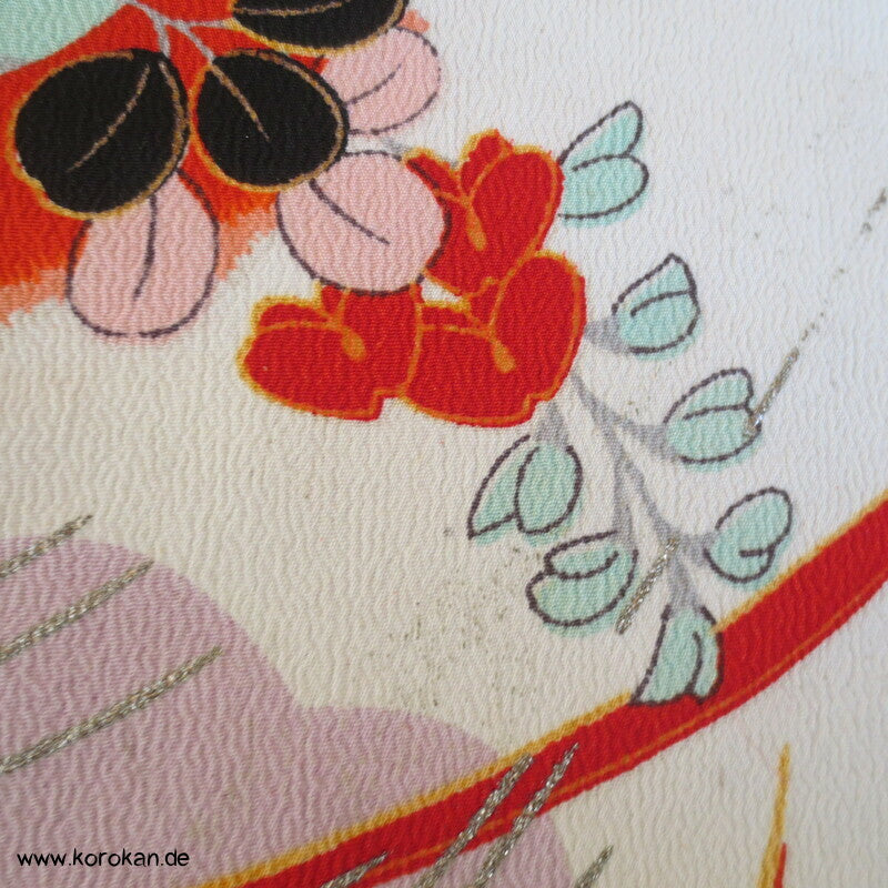 bunte Blüten mit Silberdruck Rayon Kimono Chirimen Crepe