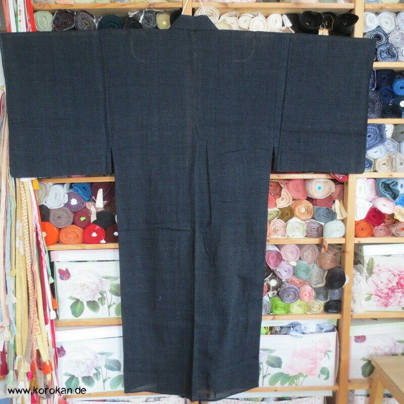 körniger halbtransparenter Tsumugi Seiden Hitoe Kimono