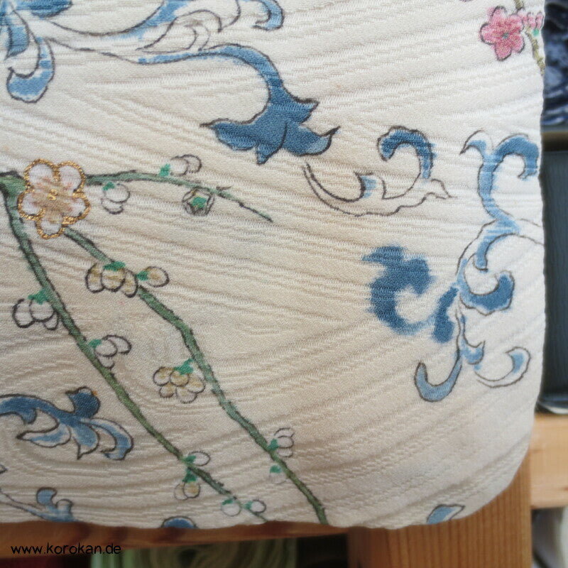 Zweige und Arabesken Komon Kimono