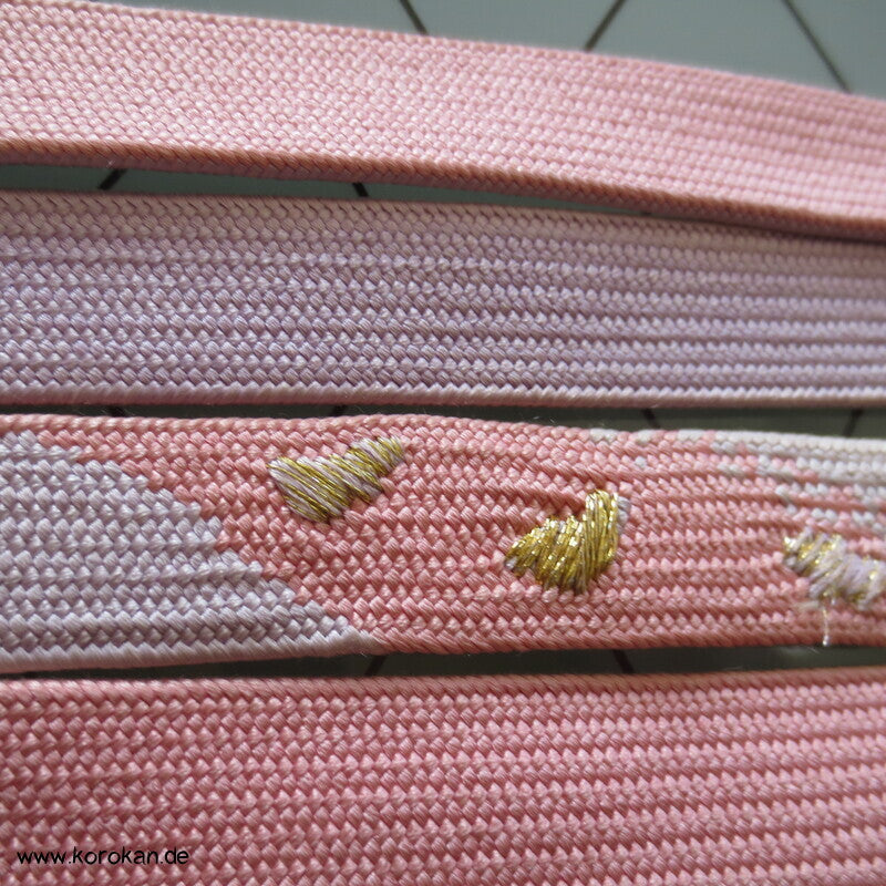 Obijime, rosa flieder mit gestickten goldenen Punkten