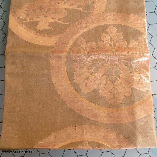 Mon in kupfergold Obi Seidenbrokat Stoffrest