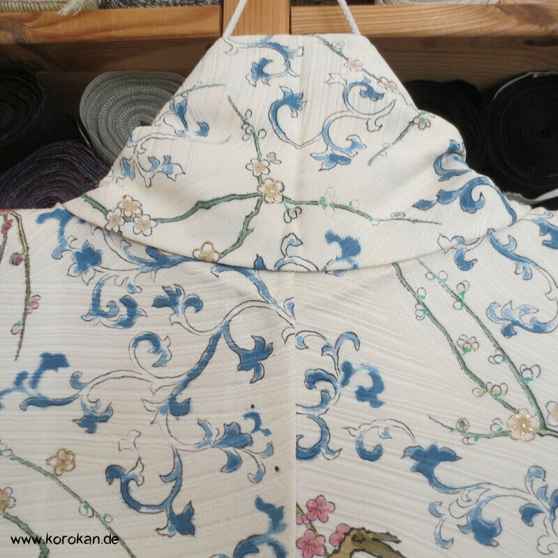 Zweige und Arabesken Komon Kimono