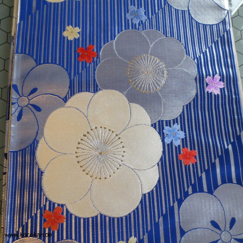 Ume blau silber Fukuro Obi, Nishijin Seidenbrokat Originaletiketten, Kimonogürtel
