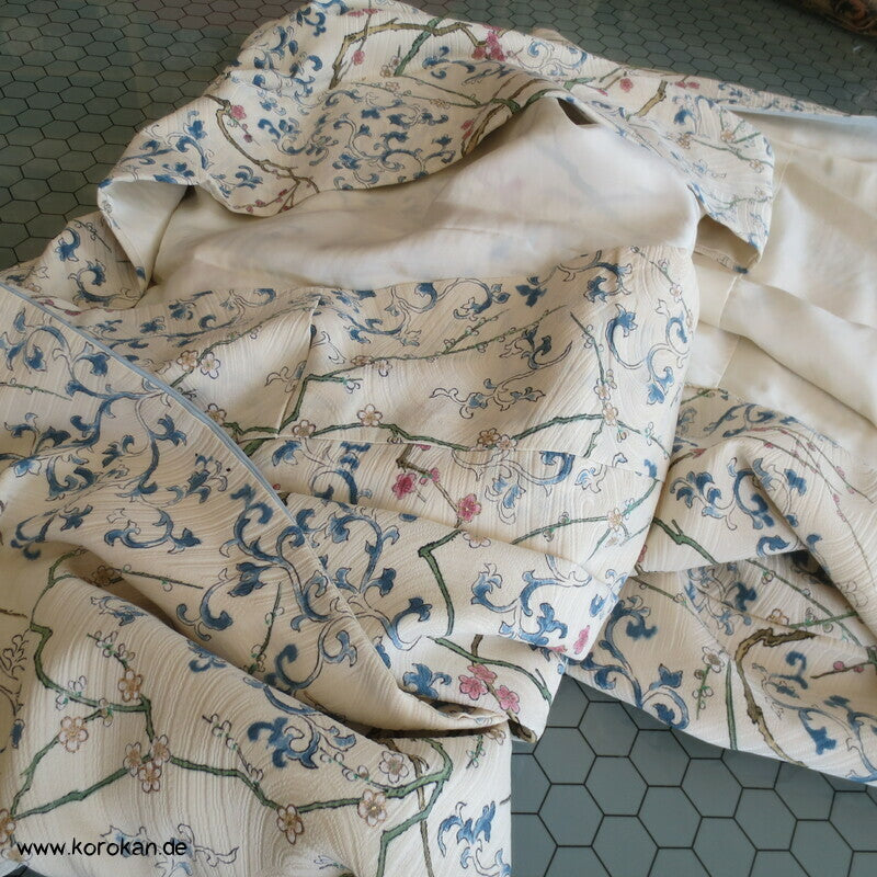 Zweige und Arabesken Komon Kimono