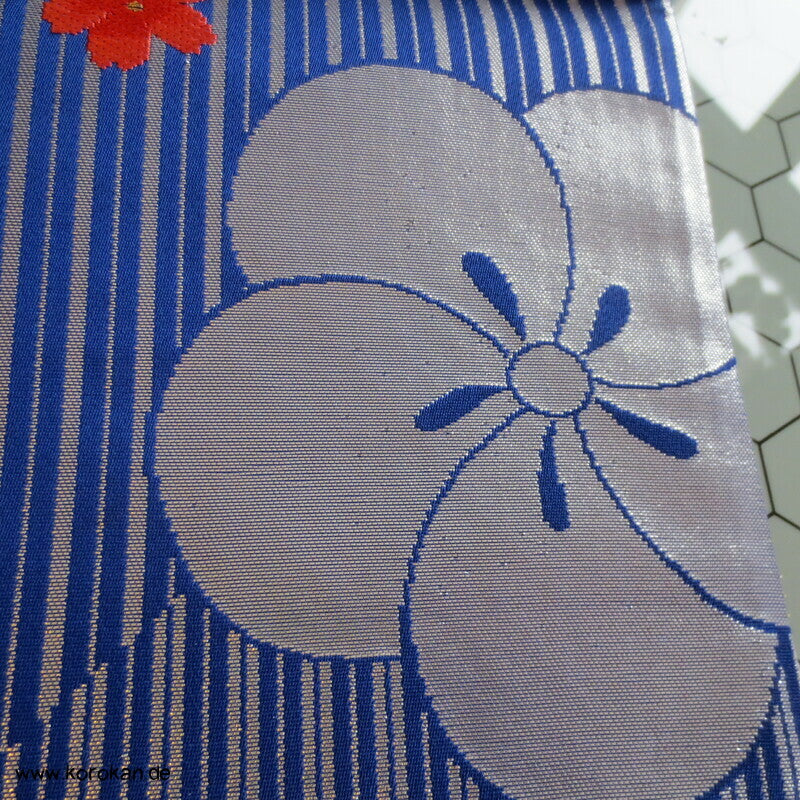 Ume blau silber Fukuro Obi, Nishijin Seidenbrokat Originaletiketten, Kimonogürtel