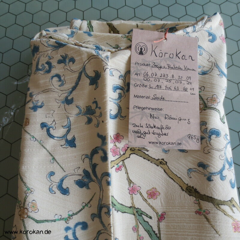 Zweige und Arabesken Komon Kimono