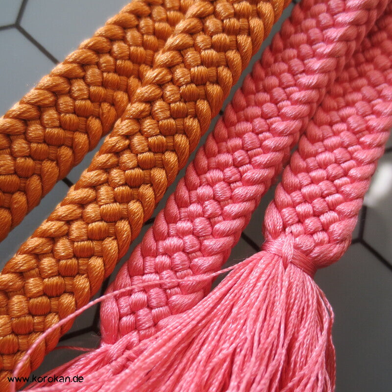Obijime, Farbverlauf zwischen rosa und mango mit dicken Knubbeln
