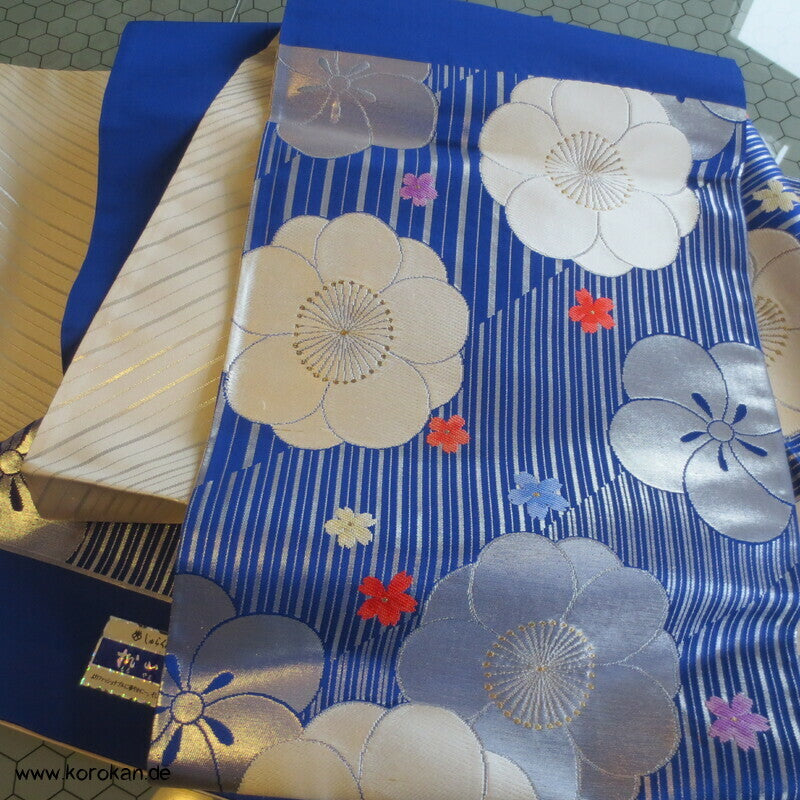 Ume blau silber Fukuro Obi, Nishijin Seidenbrokat Originaletiketten, Kimonogürtel