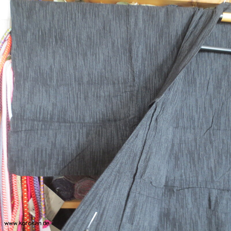Awa Shijira Hitoe / Yukata - ungefütterter Männer Baumwoll Kimono, feine Streifen