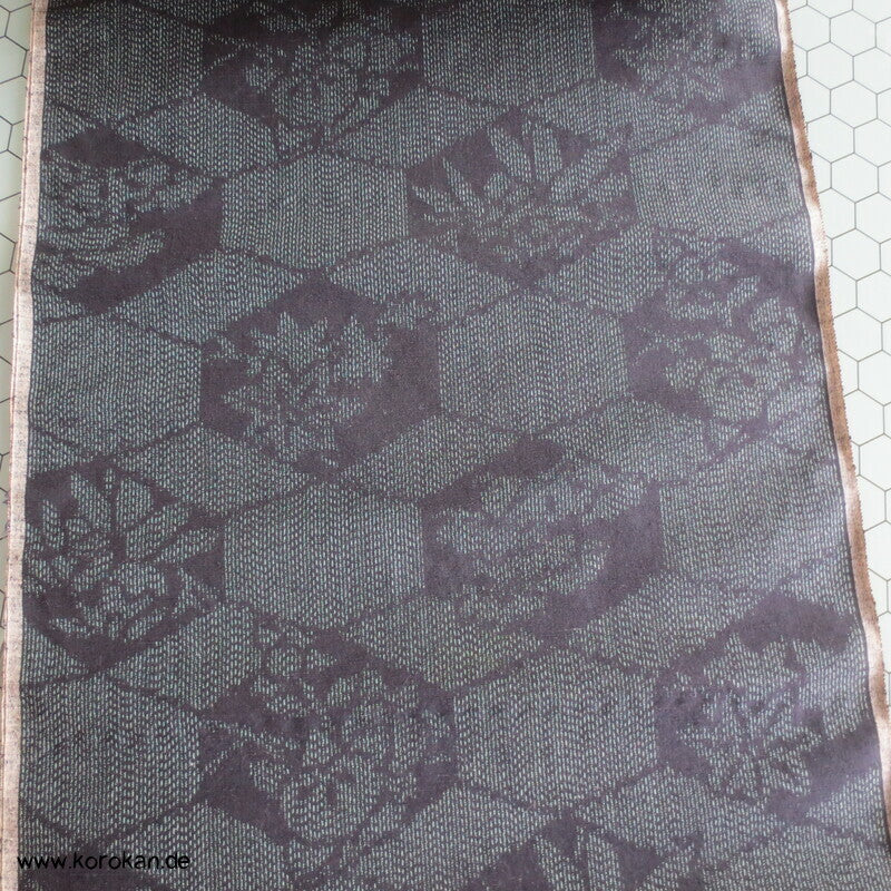 Kikko Kasuri Tsumugi Seide Tanmono Kimono Stoffrolle