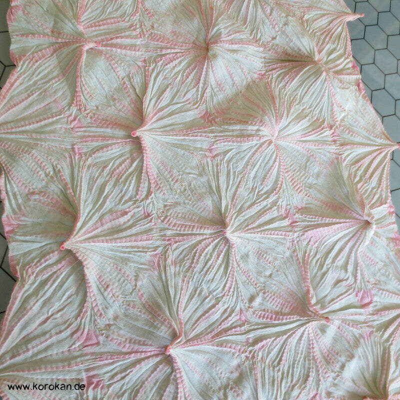 Full Shibori Asanoha Piekser Seiden Stoffrolle