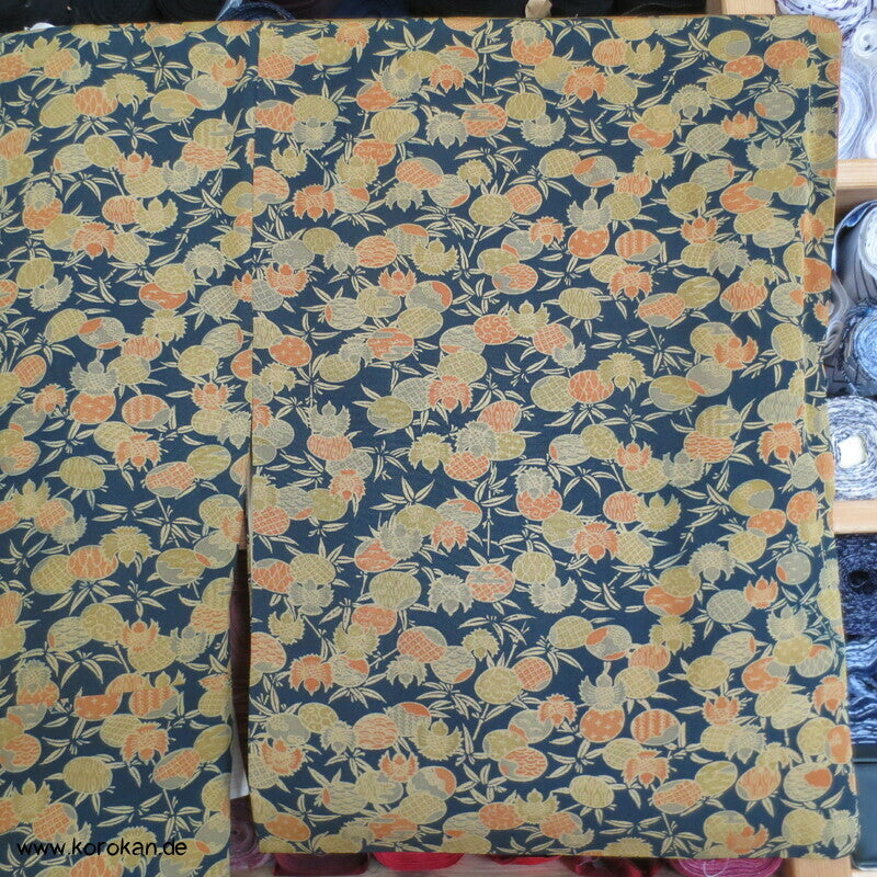 Spatzen, Bambus und kreisrunde Früchte Komon Kimono