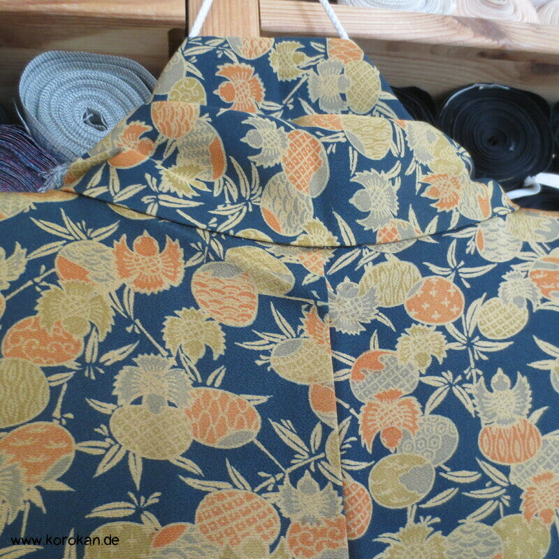 Spatzen, Bambus und kreisrunde Früchte Komon Kimono