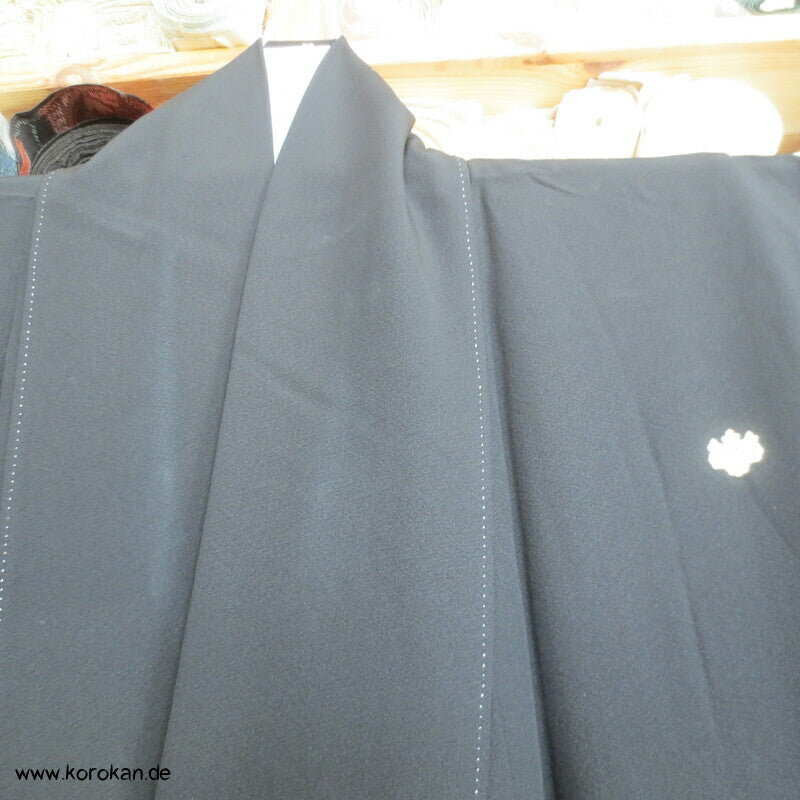 wilder Tsunami Tomesode Seidencrepe Kimono