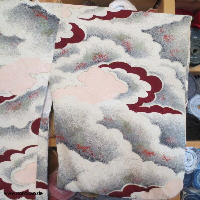 Wolken Seidendamast Haori mit Himo