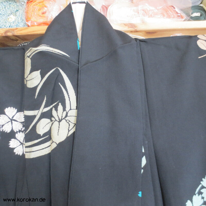Blütenrondelle Hitoe Komon Kimono aus feinem Omeshi