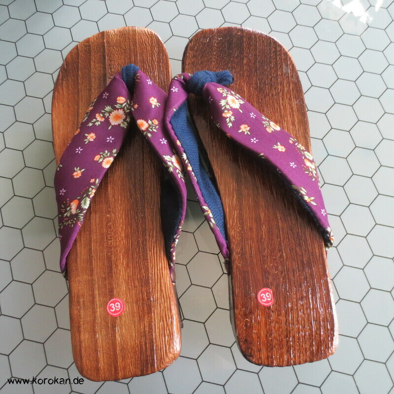 moderne Geta Sandalen, Paulownia Holz, Stoffriemen