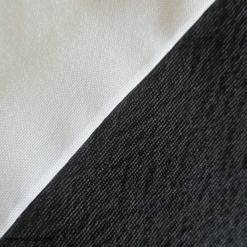 wilder Tsunami Tomesode Seidencrepe Kimono