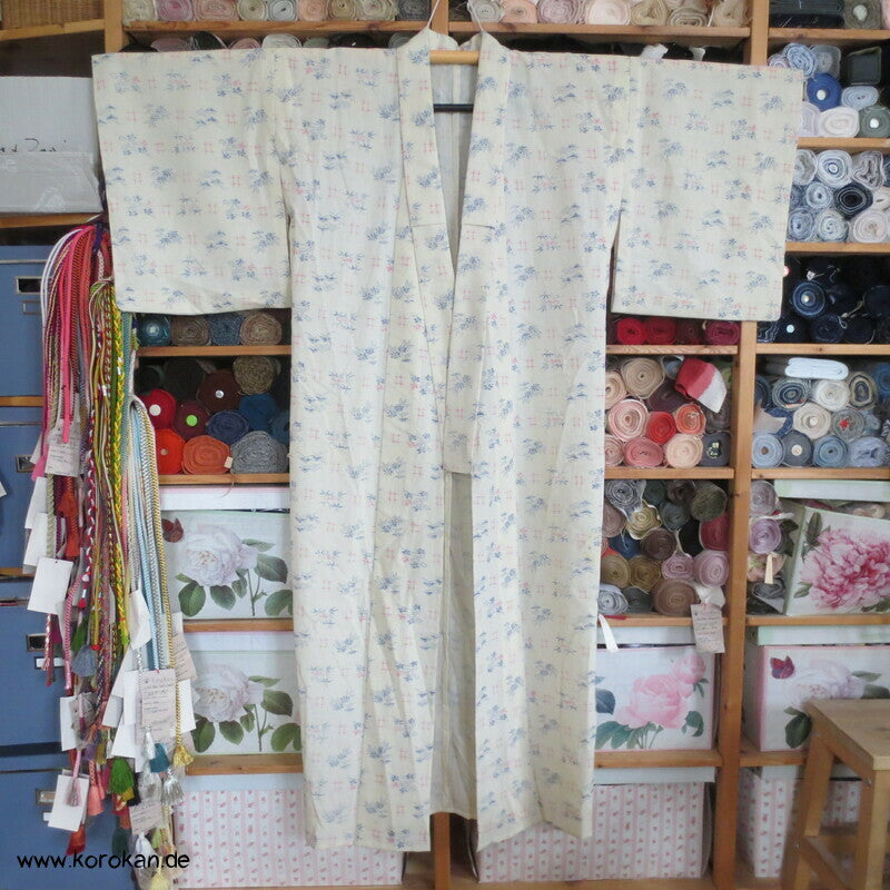 Igeta und Blüten Hitoe Kimono Wollgeorgette Kasuri Druck