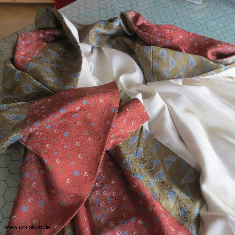 Streifen Rinzu Seiden Damast Komon Kimono