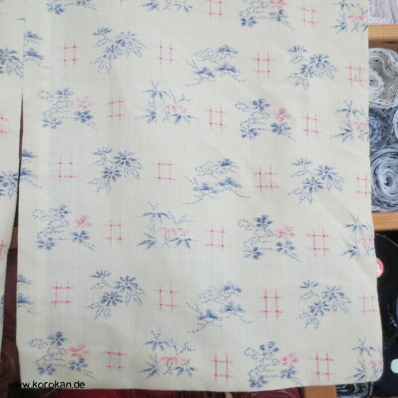 Igeta und Blüten Hitoe Kimono Wollgeorgette Kasuri Druck