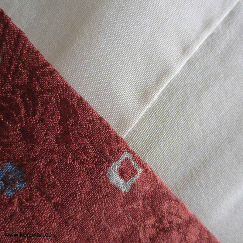 Streifen Rinzu Seiden Damast Komon Kimono