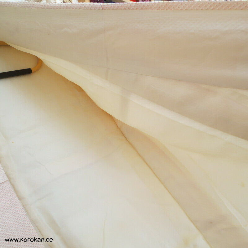 Full Shibori Blüten auf rosa Seidendamast Furisode Kimono